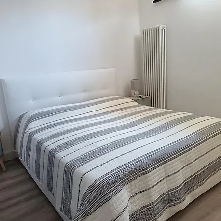 Sg House - - Posto Auto Incluso Apartment