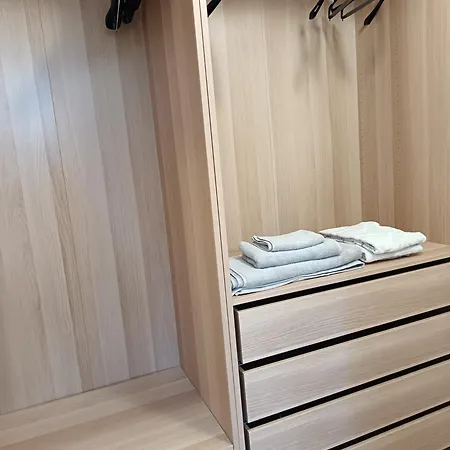 Sg House - - Posto Auto Incluso